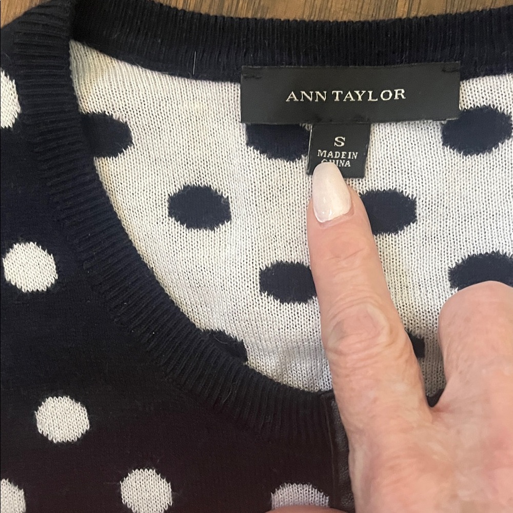 Ann Taylor Navy Blue and White Polka Dot Sweater S - Picture 2 of 6